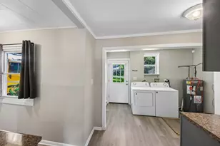 1423 Melrose Ave, Round Lake Beach, IL 60073 - Photo 10