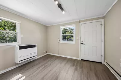 1423 Melrose Avenue, Round Lake Beach, IL 60073 - Photo 6