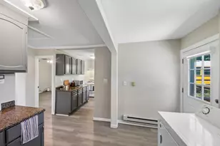 1423 Melrose Ave, Round Lake Beach, IL 60073 - Photo 8