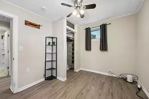 1423 Melrose Ave, Round Lake Beach, IL 60073 - Photo 14
