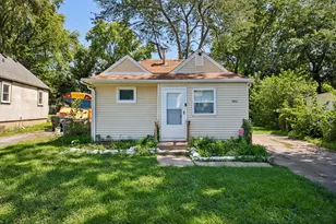 1423 Melrose Ave, Round Lake Beach, IL 60073 - Photo 24