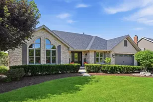 10809 W 142nd St, Orland Park, IL 60467 - Photo 2