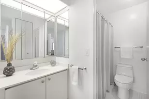 155 N Harbor Dr, Chicago, IL 60601 - Photo 14