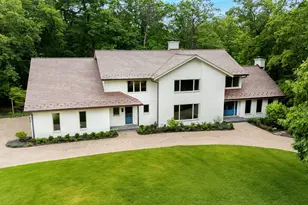 1221 Loch Ln, Lake Forest, IL 60045 - Photo 2