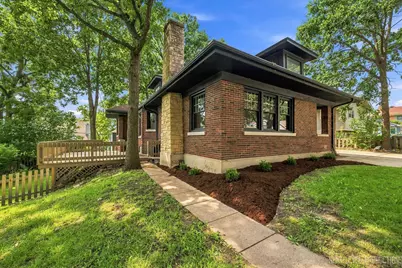 609 S 5th Avenue, Saint Charles, IL 60174 - Photo 2