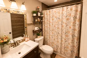 7101 98th St, Chicago Ridge, IL 60415 - Photo 8