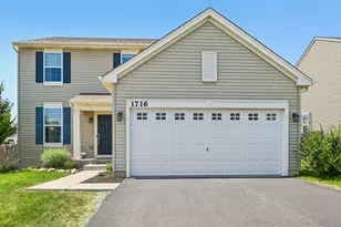 1716 Wentworth Dr, Volo, IL 60020 - Photo 2