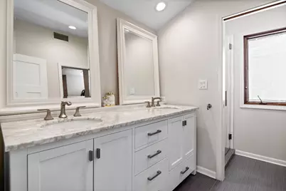 645 Indian Road, Glenview, IL 60025 - Photo 26