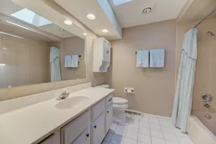 910 W White Oak St, Arlington Heights, IL 60005 - Photo 34