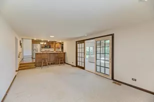 910 W White Oak St, Arlington Heights, IL 60005 - Photo 22