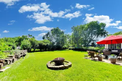 1113 W Weathersfield Way, Schaumburg, IL 60193 - Photo 34