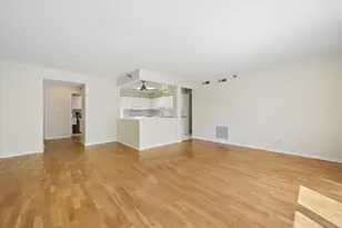 7051 W Touhy Ave, Niles, IL 60714 - Photo 8