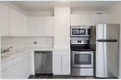 2400 N Lakeview Avenue #614-15, Chicago, IL 60614 - Photo 2