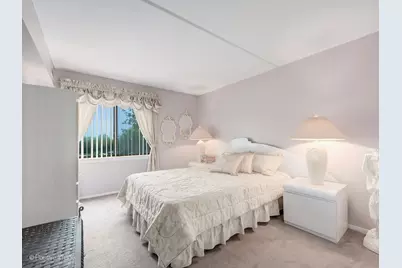 6340 Americana Drive #310, Willowbrook, IL 60527 - Photo 14