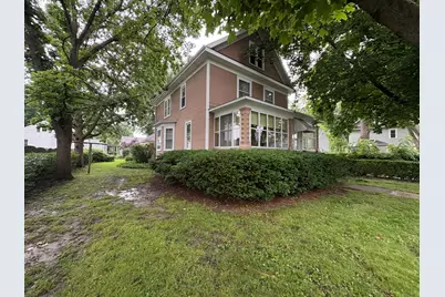 220 E Avenue, Rochelle, IL 61068 - Photo 2