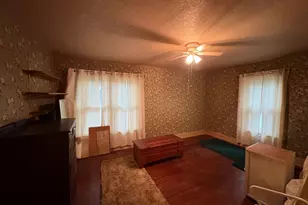 220 E Ave, Rochelle, IL 61068 - Photo 24