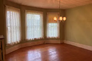 220 E Ave, Rochelle, IL 61068 - Photo 10