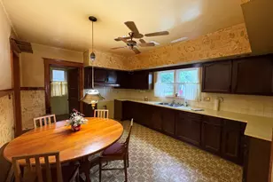 220 E Ave, Rochelle, IL 61068 - Photo 18