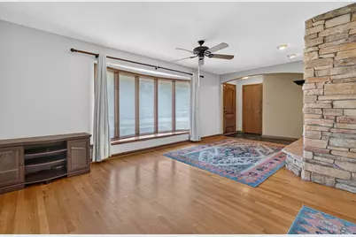 10628 Lockwood Avenue, Oak Lawn, IL 60453 - Photo 6