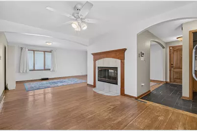 10628 Lockwood Avenue, Oak Lawn, IL 60453 - Photo 12