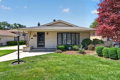 10628 Lockwood Avenue, Oak Lawn, IL 60453 - Photo 1