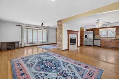 10628 Lockwood Avenue, Oak Lawn, IL 60453 - Photo 8