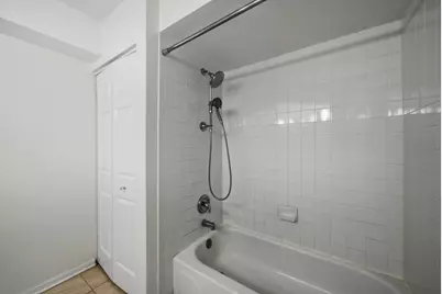 7081 W Touhy Avenue #407, Niles, IL 60714 - Photo 16