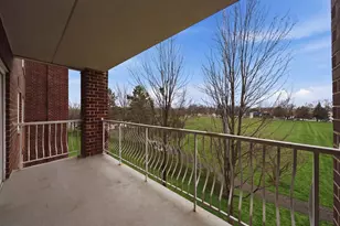 7081 W Touhy Ave, Niles, IL 60714 - Photo 20
