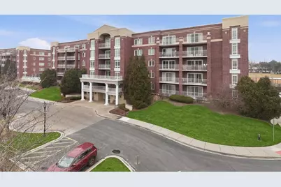 7081 W Touhy Avenue #407, Niles, IL 60714 - Photo 2