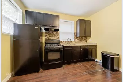 8125 S Evans Avenue, Chicago, IL 60619 - Photo 8