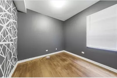 8125 S Evans Avenue, Chicago, IL 60619 - Photo 4
