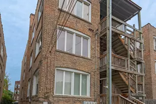 8923 S Blackstone Ave, Chicago, IL 60617 - Photo 28