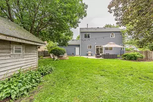 794 White Pine Cir, Lake in the Hills, IL 60156 - Photo 32