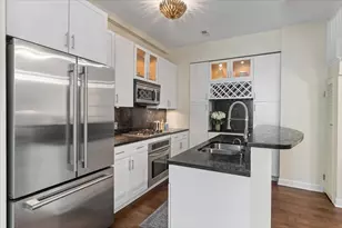 1430 N La Salle Dr, Chicago, IL 60610 - Photo 12
