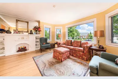 1605 S Fairview Avenue, Park Ridge, IL 60068 - Photo 6
