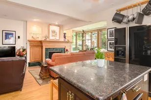1605 S Fairview Ave, Park Ridge, IL 60068 - Photo 6