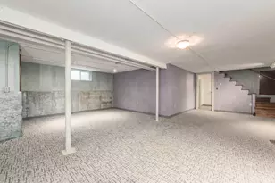 1605 S Fairview Ave, Park Ridge, IL 60068 - Photo 24
