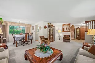 5 Andrew Ln, Schaumburg, IL 60193 - Photo 6