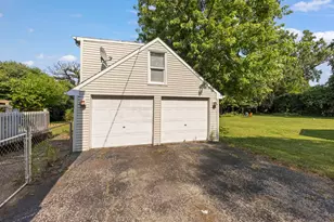 1217 Degener Ave, Elmhurst, IL 60126 - Photo 22