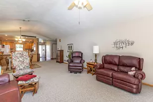 518 N Russell Ave, Geneseo, IL 61254 - Photo 16