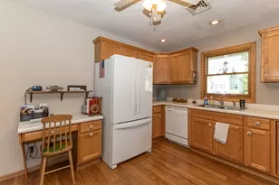 518 N Russell Ave, Geneseo, IL 61254 - Photo 10
