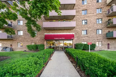 1460 Fairlane Drive #312, Schaumburg, IL 60193 - Photo 1