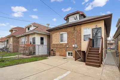 8132 S Paxton Avenue, Chicago, IL 60617 - Photo 28