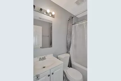 1947 Beacon Boulevard, Chicago Heights, IL 60411 - Photo 24