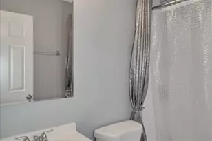 1947 Beacon Blvd, Chicago Heights, IL 60411 - Photo 24