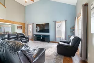 3833 Dunbury Ln, Rockford, IL 61101 - Photo 6