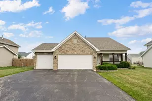 3833 Dunbury Ln, Rockford, IL 61101 - Photo 1