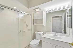 7450 N Lincoln Ave, Skokie, IL 60076 - Photo 20