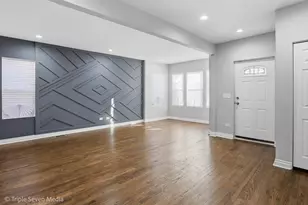 7520 S Carpenter St, Chicago, IL 60620 - Photo 8