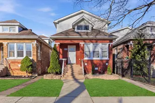 7520 S Carpenter St, Chicago, IL 60620 - Photo 1